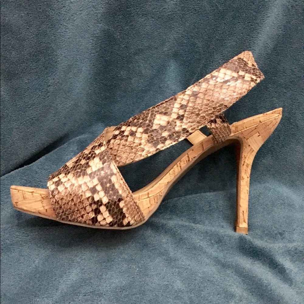 Nine West Faux Snakeskin Cork Heel Sandals (Sz 8)